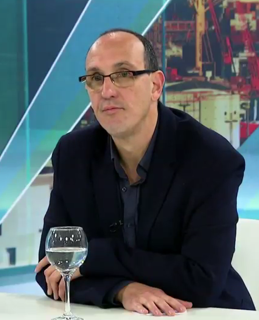 Dr. Luis Caillabet