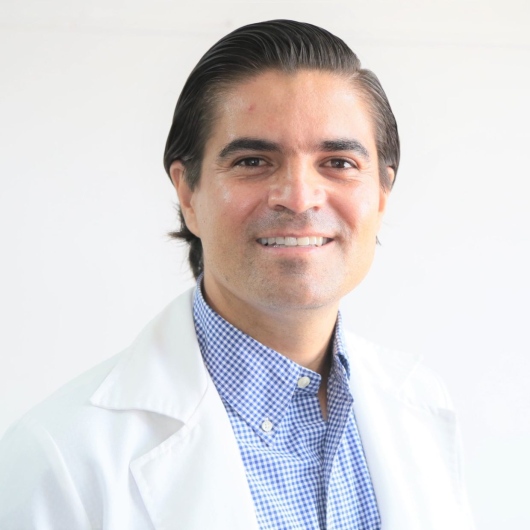 Dr. Jonathan Samuel Chávez Iñiguez 